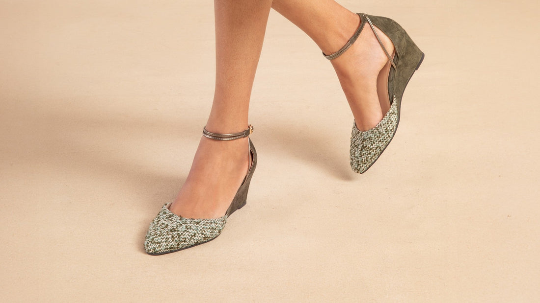 Landmark Ivy green tweed-toe wedges mid-step